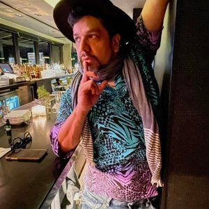 Meet your Posher, Frank